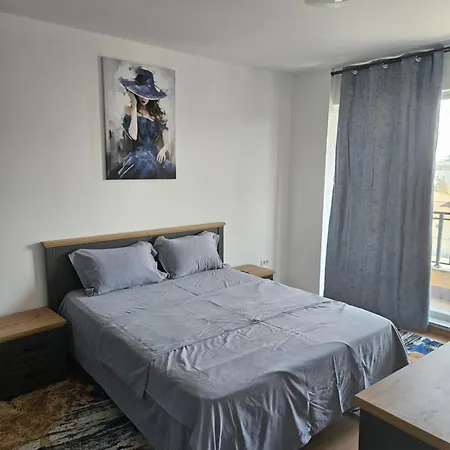 Cazarelamare Apartment *